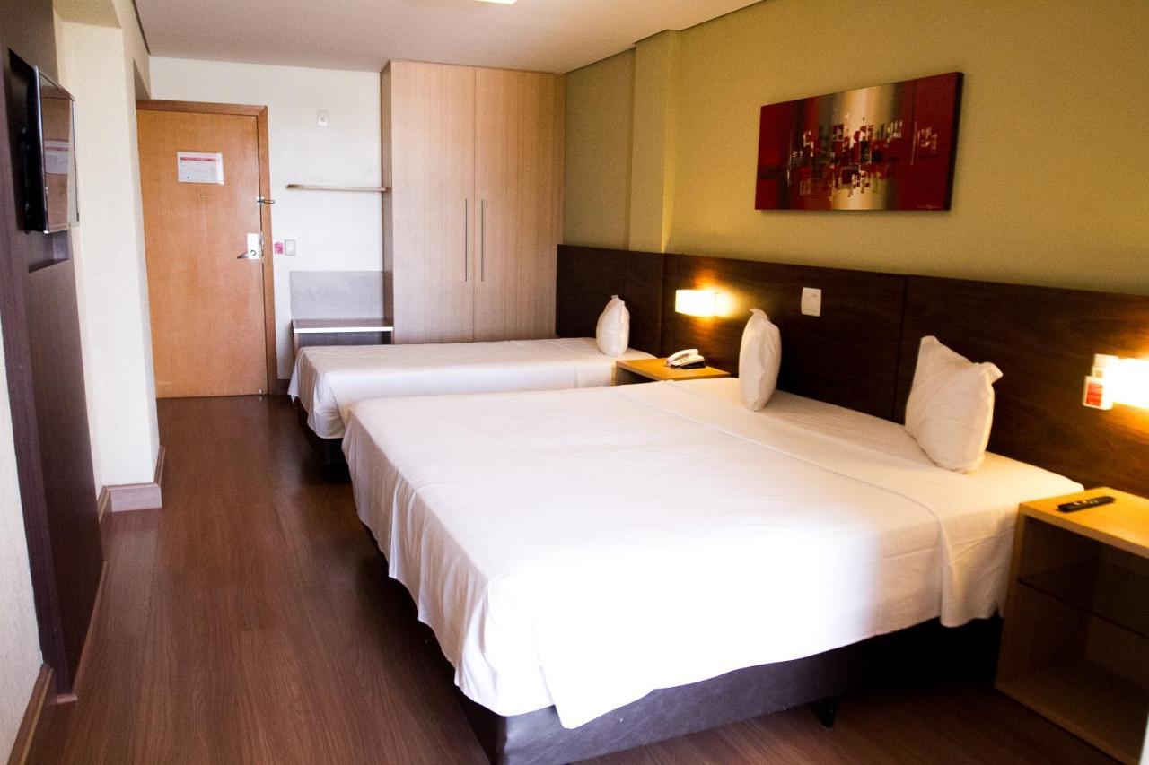Ramada Hotel & Suites Lagoa Santa By Wyndham Экстерьер фото